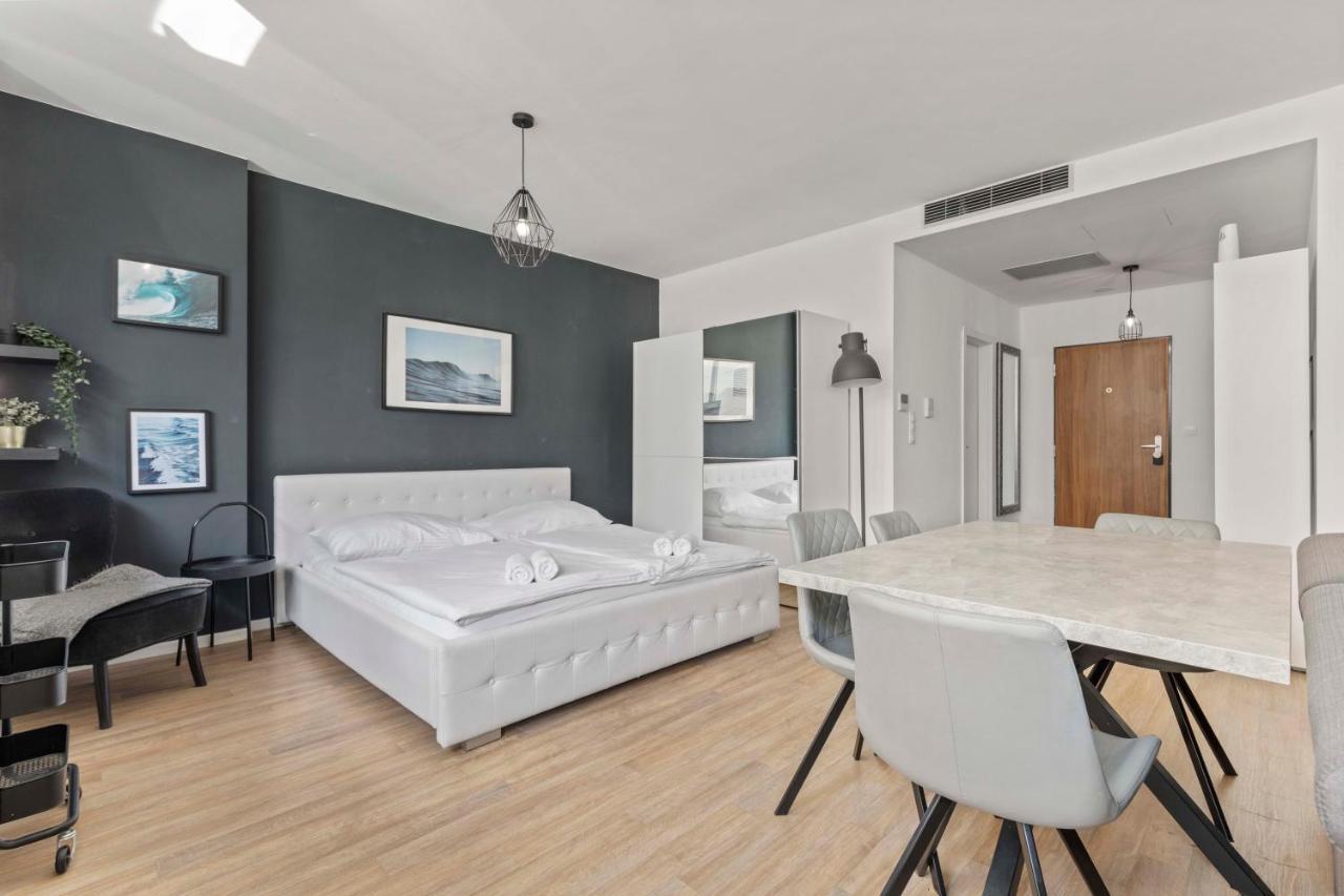 Apartament Lam Waves - Ac - Terrace Bratysława Zewnętrze zdjęcie